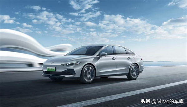巨象如何華麗轉(zhuǎn)身？且看上汽的轉(zhuǎn)型突圍之道