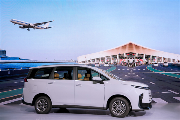 大空間、更省錢(qián)、長(zhǎng)續(xù)航，“國(guó)民家用MPV”上汽大通G50混動(dòng)MPV開(kāi)啟預(yù)售，滿(mǎn)足家庭用車(chē)、旅游出行等全需求！